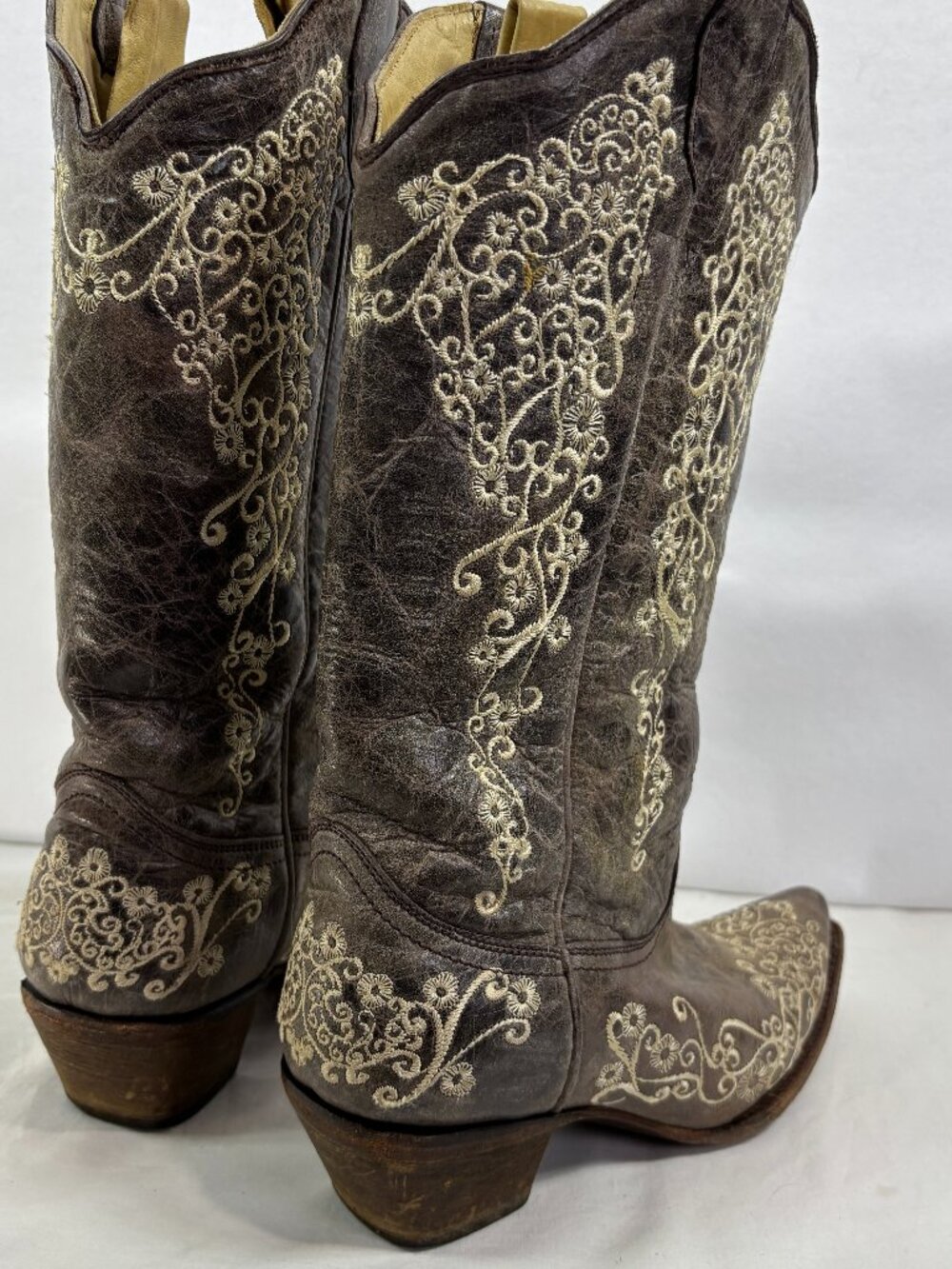 Corral Womens Embroidered Western Tall Cowboy Boots Size 9 1/2 Registered